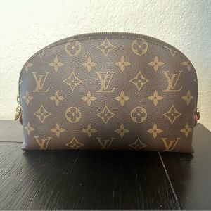 Louis Vuitton GM Cosmetic Pouch (Discontinued)